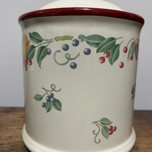 Vtg Corelle Coordinates
Abundance 4pc. Canister Set Corning Ware